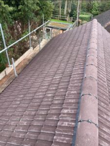 7 Signs Your Roof Needs Immediate Emergency Repairs Signs Your Roof Needs Immediate Emergency Repairs Fast UK