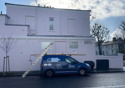 Roofers Holland Park